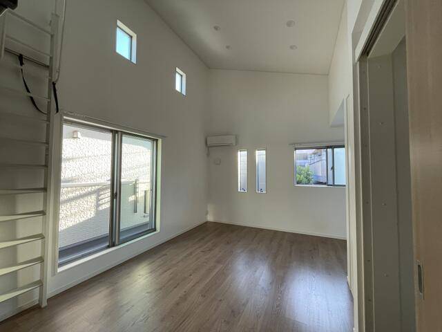 居室・リビング　温水洗浄便座完備