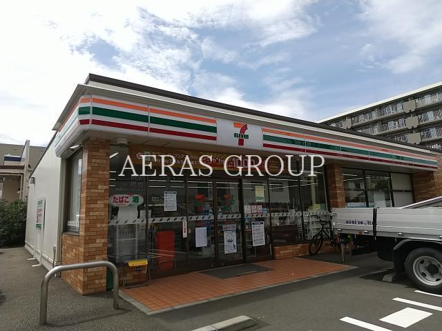 コンビニ　セブン-イレブン 横浜鶴見中央２丁目店（コンビニ）まで229m