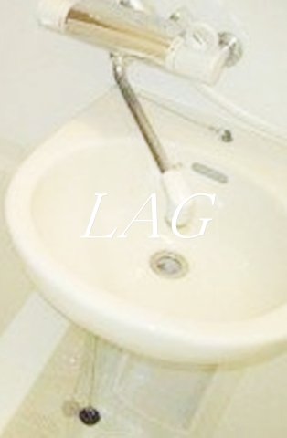 洗面設備　洗面台です。