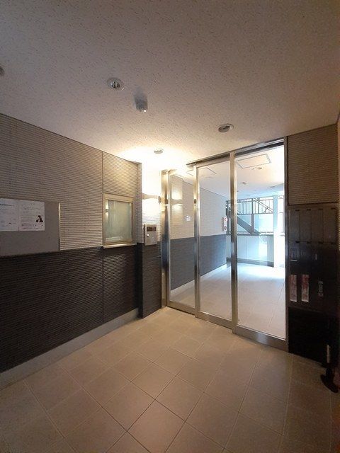 エントランス　★洗練されたデザインのエントランス★