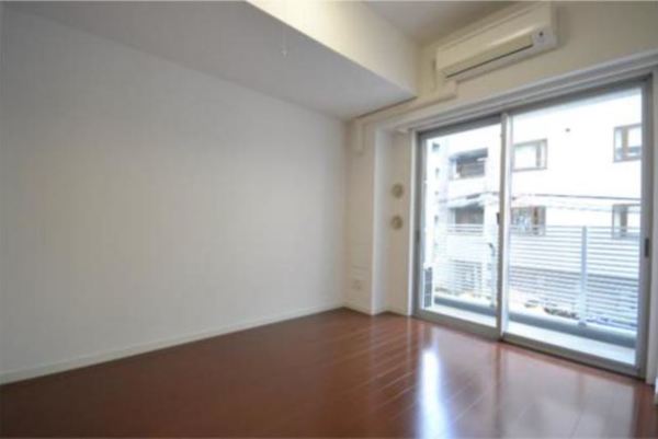 居室・リビング　※別部屋参考写真