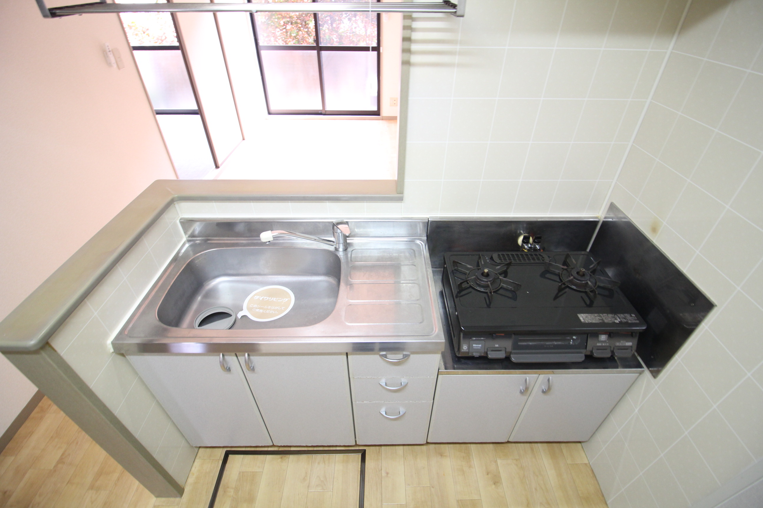 キッチン　２口コンロで同時調理可能♪