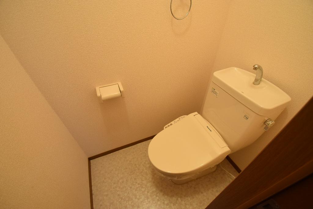 トイレ　シャワー付トイレ