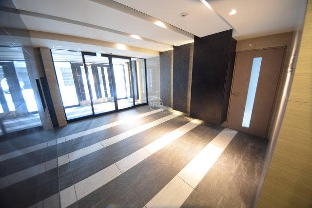 ロビー　スプランディッド難波元町DUE　ロビー