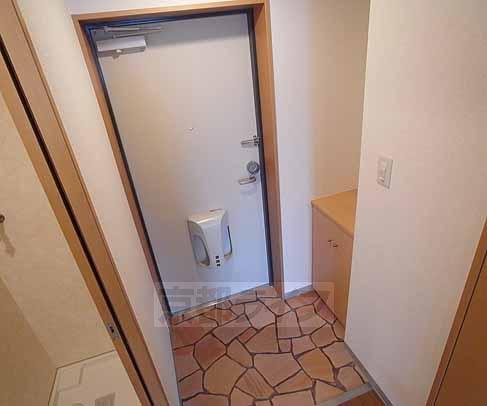 玄関　シューズボックス付き。