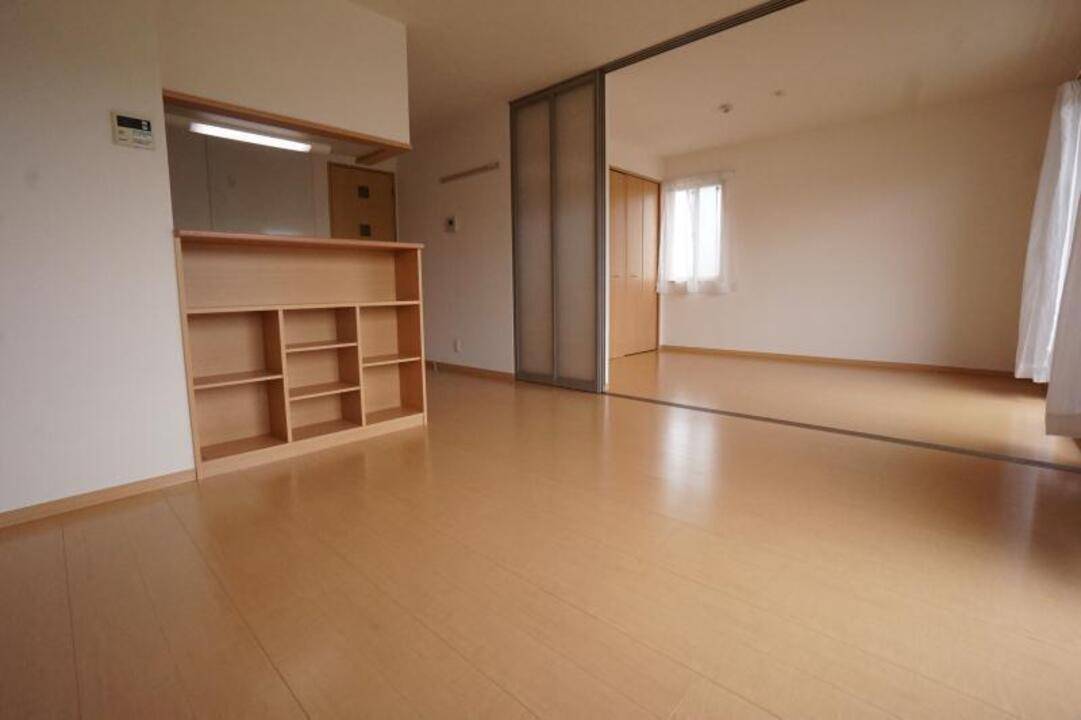 居室・リビング　リビング