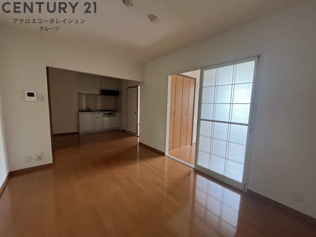 居室・リビング　南向きで明るいお部屋です！