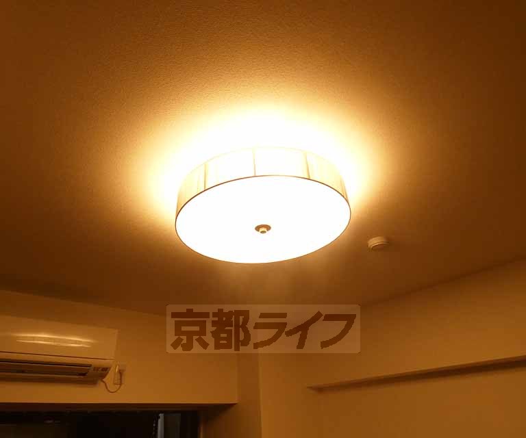その他部屋・スペース　お部屋の照明です。