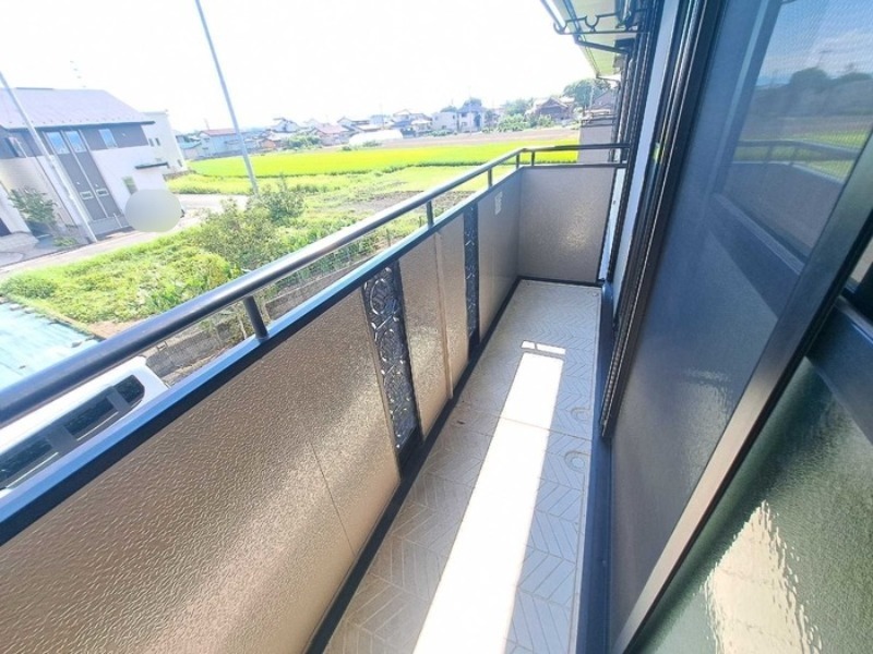 バルコニー　図面と現状に相違がある場合には現状を優先