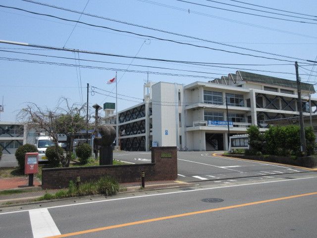 役所　荒尾市役所（役所）まで310m