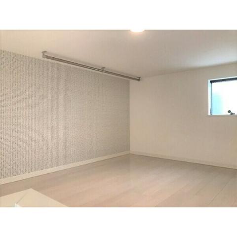 居室・リビング　室内