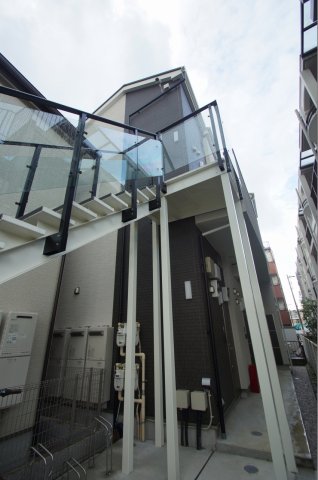 建物外観　落ち着いた雰囲気の外観です