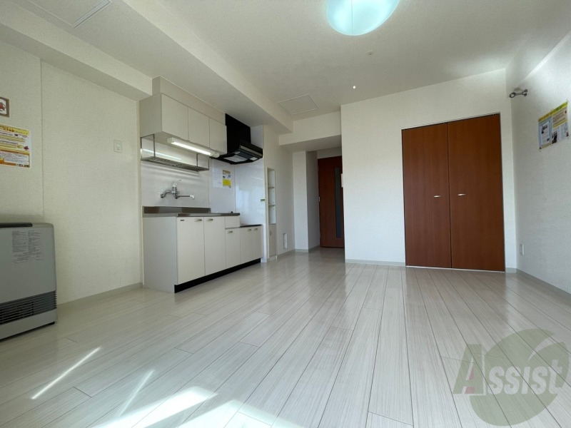 その他部屋・スペース　別角度からお部屋を撮ってみました。家具の配置もしやすそう。