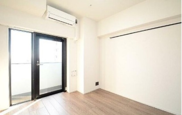 居室・リビング　カラー・タイプ異なります