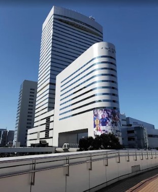 ショッピングセンター　大宮ソニックシティ（ショッピングセンター）まで657m