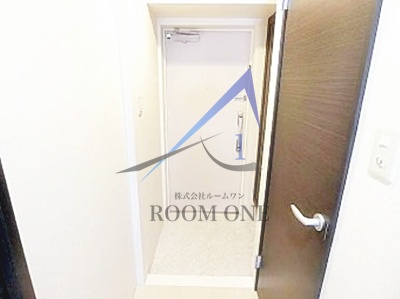 玄関　玄関です。