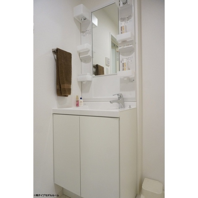 洗面設備　モデルルーム写真
