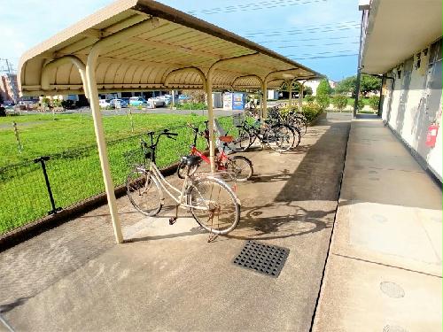 その他共有部分　駐輪場完備