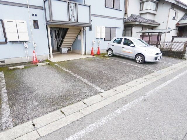 駐車場　★敷地内駐車場★