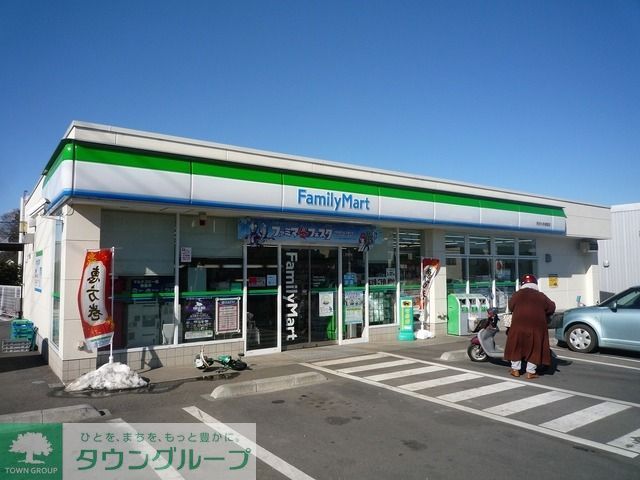 コンビニ　ファミリーマート所沢小手指南店（コンビニ）まで779m
