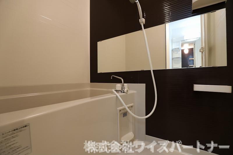 バス・シャワールーム　※別部屋参考資料の為、現状を優先します。