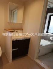 洗面設備　Ｃｏｕｒｔｙａｒｄ　Ｋｉｔａｍａｇｏｍｅ