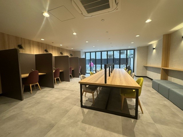 その他共有部分　ワークラウンジ　※実際の使用状況とは異なります(現況優先)