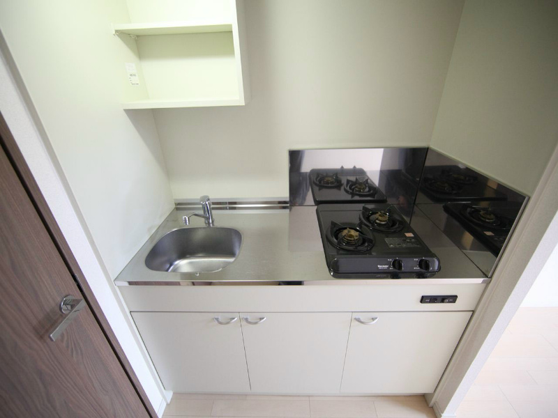 キッチン　システムキッチン（ガス2口コンロ付）