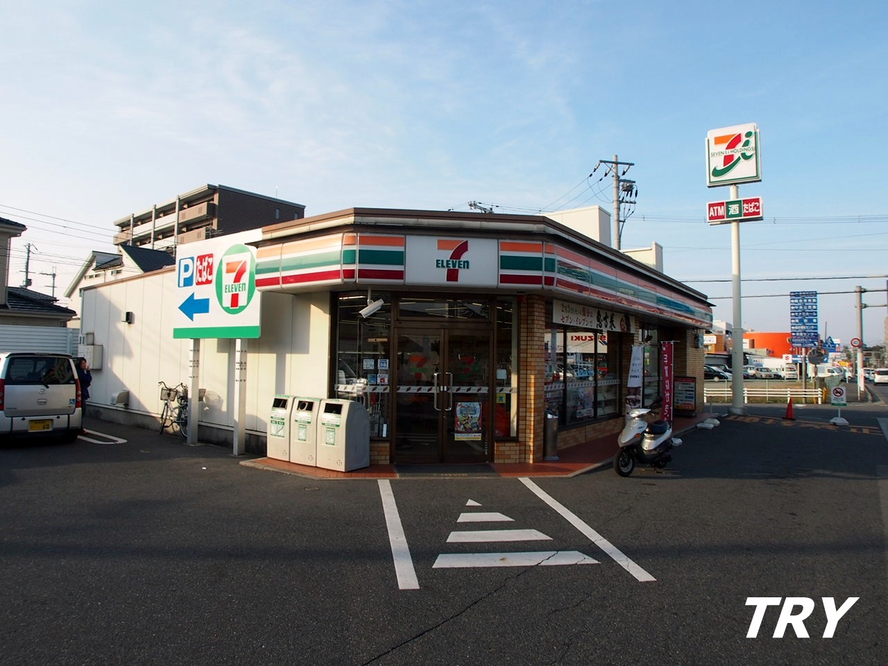 コンビニ　セブンイレブン香芝磯壁4丁目店（コンビニ）まで754m