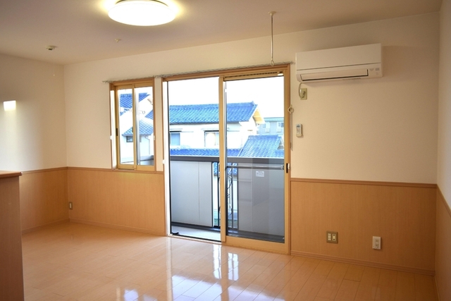 居室・リビング　リビング