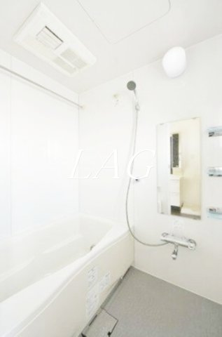 バス・シャワールーム　お風呂です。