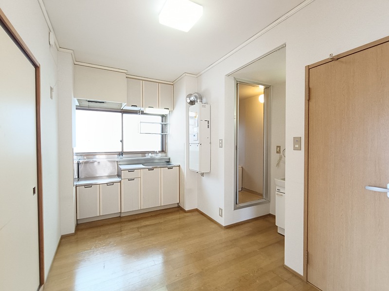 居室・リビング　間取反転のお部屋です