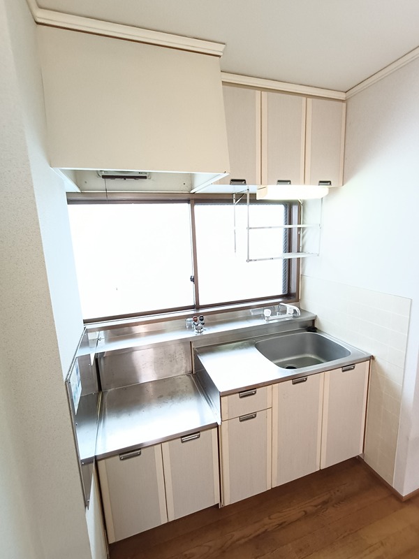 キッチン　間取反転のお部屋です