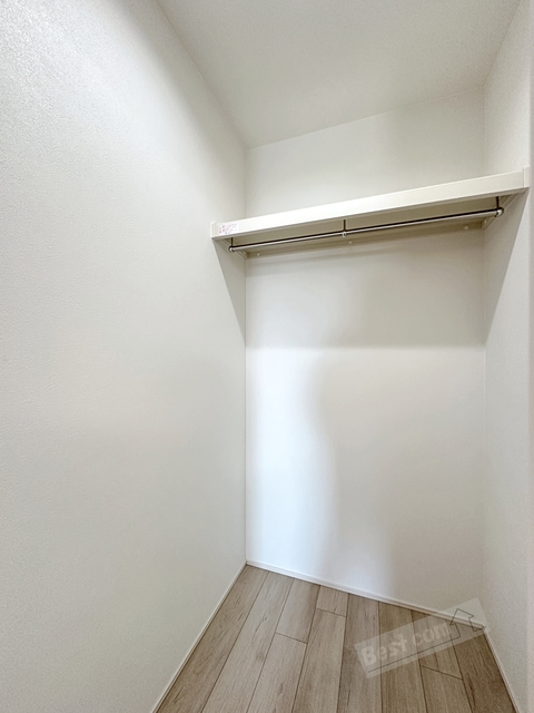 収納　大容量のウォークインクローゼット付き♪