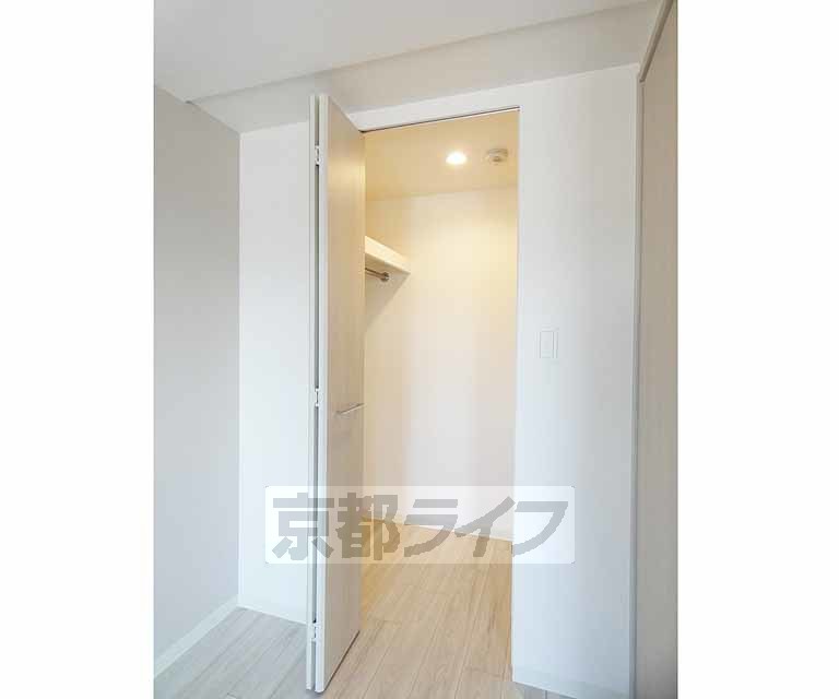 収納　ウォークインクローゼット