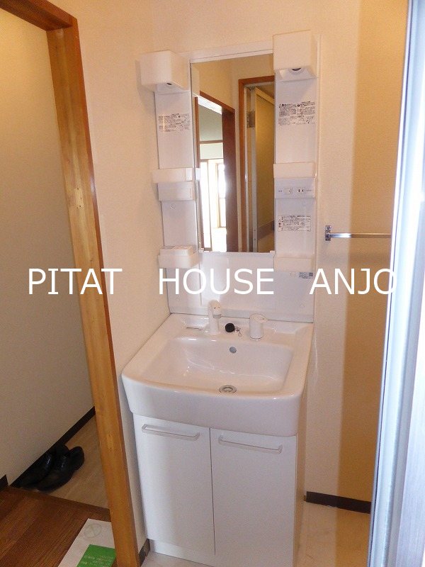 洗面設備　403参考写真