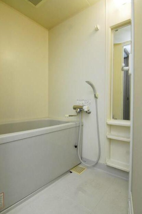 バス・シャワールーム　風呂