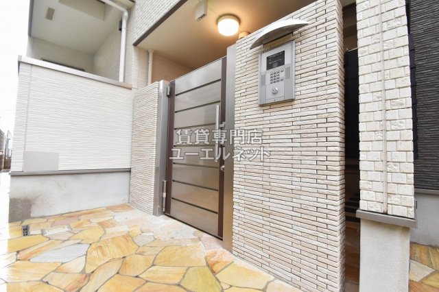 エントランス　エントランス