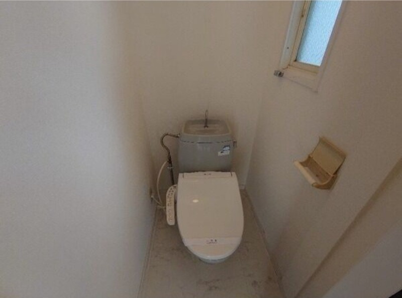 トイレ　図面と現状に相違がある場合には現状を優先