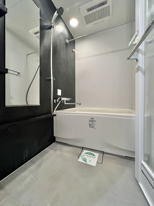 バス・シャワールーム　風呂