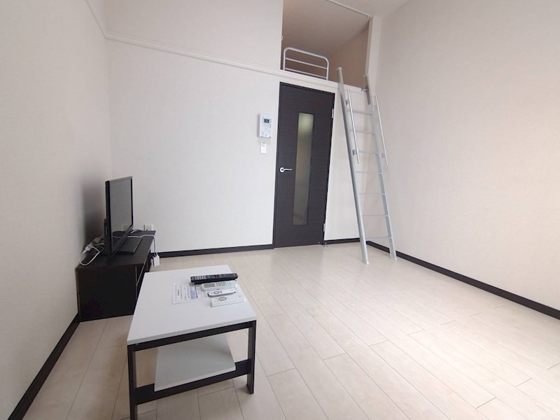 居室・リビング　リビング