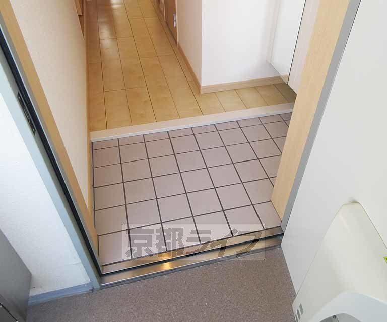 玄関　広々玄関です