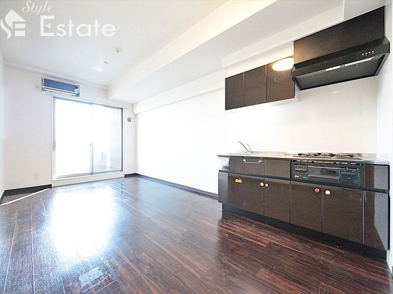 居室・リビング　内装