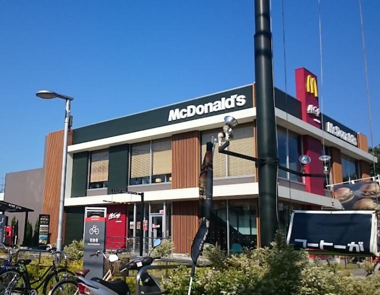 飲食店　マクドナルド 環状4号線笠間店（飲食店）まで991m
