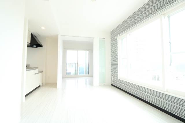 居室・リビング　広々明るいリビング！