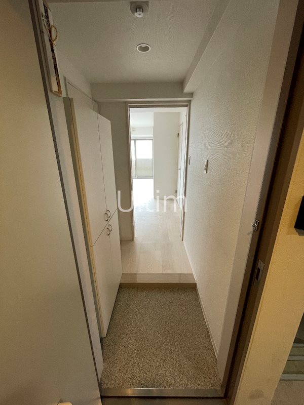 玄関　※別のお部屋のお写真です。御参考までに。