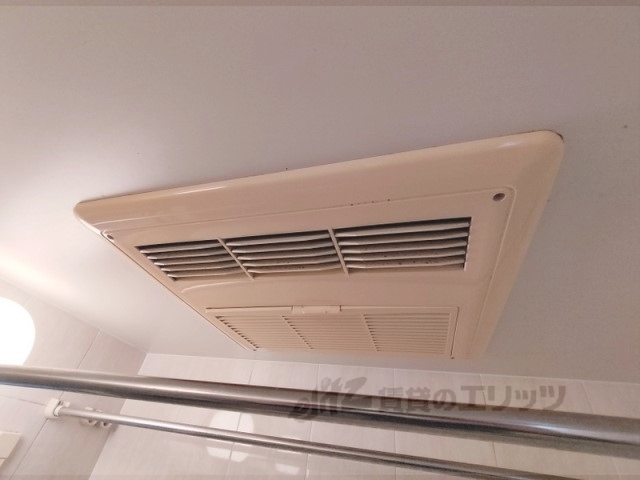 その他設備　浴室乾燥機