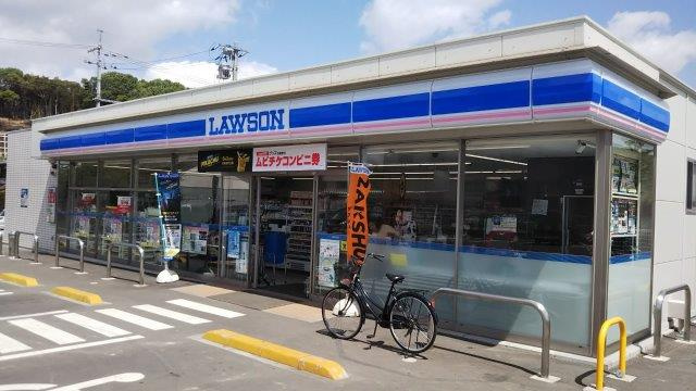 コンビニ　ローソン倉敷藤戸町天城店（コンビニ）まで901m