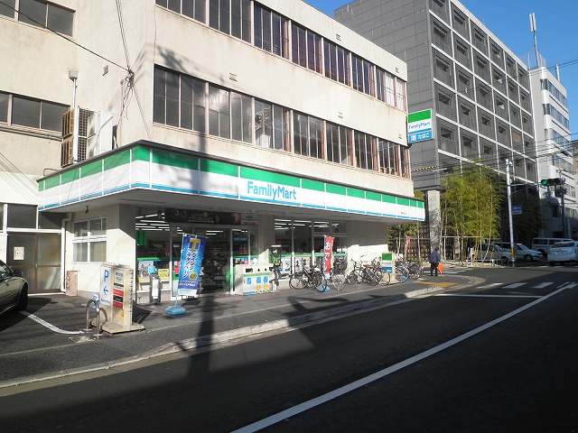 コンビニ　ファミリーマート 新町高辻店（コンビニ）まで120m