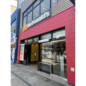 飲食店　マクドナルド清水店（飲食店）まで140m